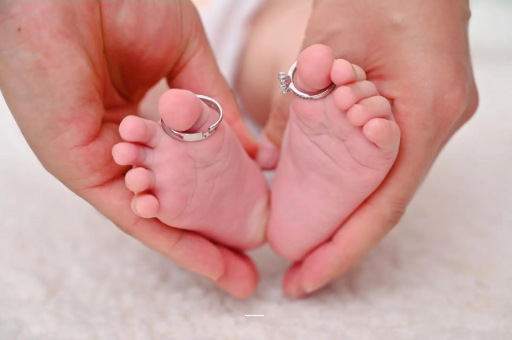 贵港孕妇两个月肚子疼